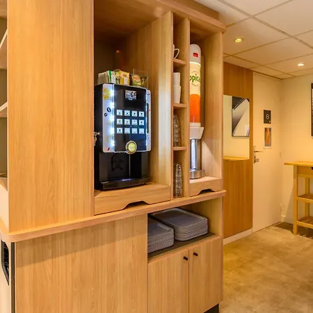 Premiere Classe Versailles - Saint Cyr L'Ecole *
