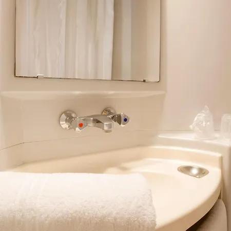 Premiere Classe Versailles - Cyr L'ecole Hotel Saint-Cyr-lʼÉcole