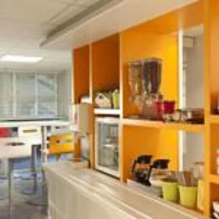 Premiere Classe Versailles - Cyr L'ecole Hotel Saint-Cyr-lʼÉcole